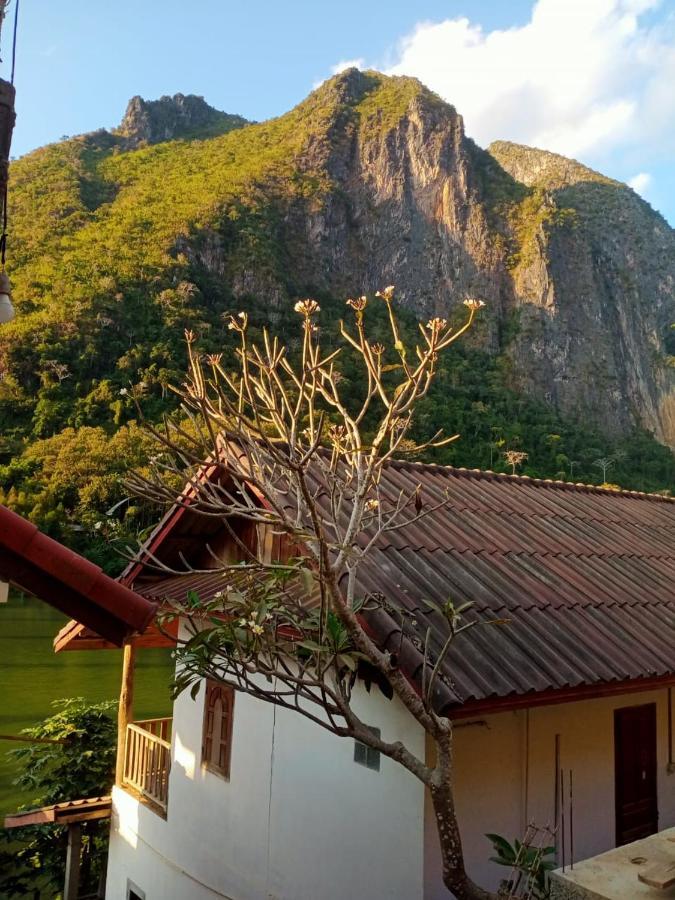 Sunrise Guest House Nongkhiaw Exteriör bild